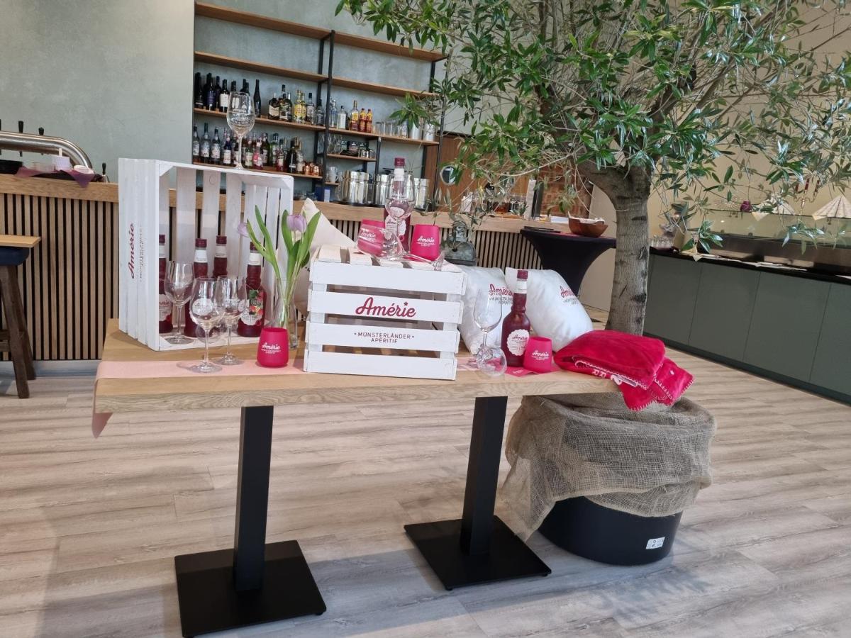 Erbenholz Hotel Laatzen Buitenkant foto